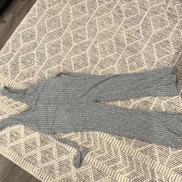 Billabong jumpsuit - Picture 1 of 2